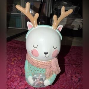 Christmas Reindeer with Christma 🦌 Holiday Resin Figurine, statue NEW